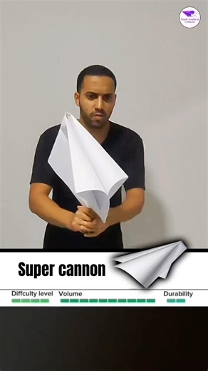 This guide will show you how to make a paper firework that explodes and makes a loud noise.