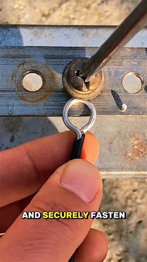 Wire loop for secure electrical connection. #electrician #lifehacks #ideas | DIY Incredible Tools
