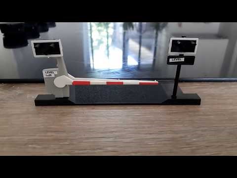 Hornby level crossing build tutorial