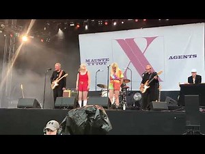 Maustetytöt & The Agents - Salattu Suru live at Provinssirock 2022