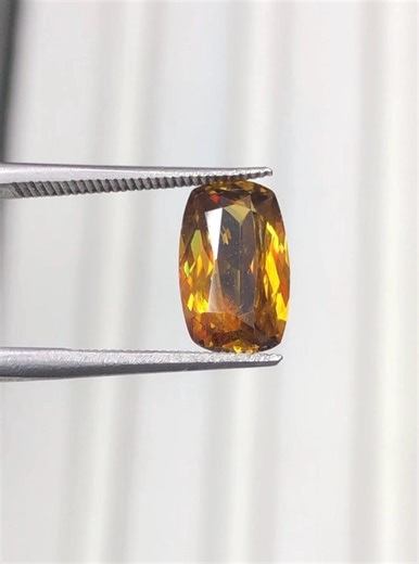 Sphene | 2.53 Carats | Natural | AAA Quality | Unheated | Faceted | Untreated | Cushion-cut | Brilliant Fires | Loose | Zagi-pakistan - Etsy