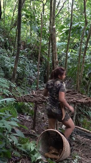 11K views · 153 reactions | Survive, get attacked by bad guys, get scared, build shelter with jungle ropes, survival skills #survival #hunting #fishing #food | I Am Primitive | Facebook