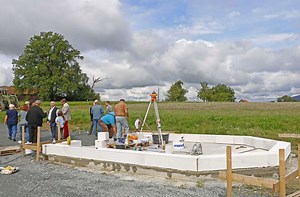 Ganzes Dorf packt an: Bürger bauen sich eigene Kapelle - Frankenpost