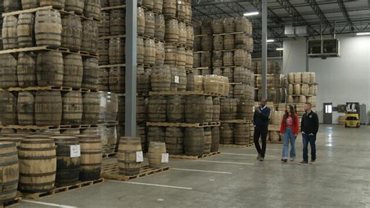 Inside the booming, bourbon-driven barrel business | 60 Minutes