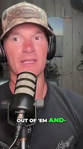 Why Pin Oak Trees Are the BEST for Hunting Swamp Edges