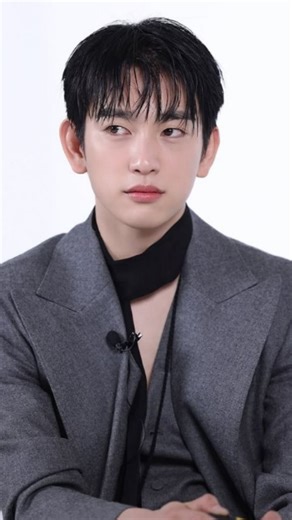 kdrama(ot7)💜✨ on Instagram: "Agreed?? Name: Hi-five Release date: may 30, 2025 Synopsis Five strangers from different backgrounds receive organ transplants from the same mysterious donor—along with supernatural powers linked to each organ. Forced to team up despite their clashing personalities, they uncover a deeper connection and face off against Yeong Chun, a cult leader who also received a transplant and now seeks to steal their powers to become a god. ———————————Tags——————————— #kdramaupdat