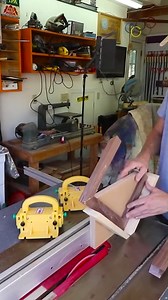 123K views · 1.7K reactions | I built a wrap around corner picture frame #pictureframe #woodworking #simplebuilds | Woodworking for Mere Mortals | Facebook