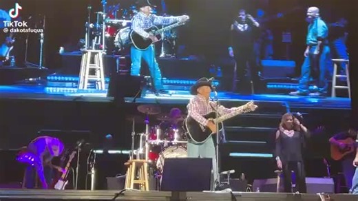 George Strait Troubadour Live #viral #georgestrait #georgestraitsongs #GeorgeStrait
