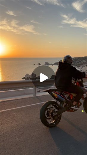 Michalis pelos | sillyrider94 on Instagram: "That’s the new trend? 😂😂 . . #grenzgaenger #viral #foryou #ktm #450 #supermofools #beta #lifestyle #bikelifestyle #sillyrider94 #supermoto #bikelife #motorcycle #supermotonation #supermotoindonesia #bike #enduro #yamaha #supermotard #motocross #husqvarna #Wheelie #kawasaki #motorbike #hondacivic"