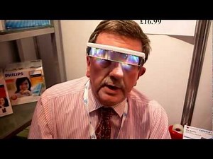 Treating SAD through Light therapy - Demonstration of The Luminette Sad light light visor