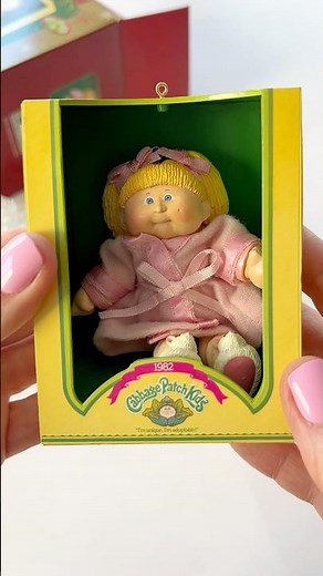 The Most Wanted Toy of the 80s Just Arrived at My Door #CabbagePatchKids #Unboxing #Nostalgia