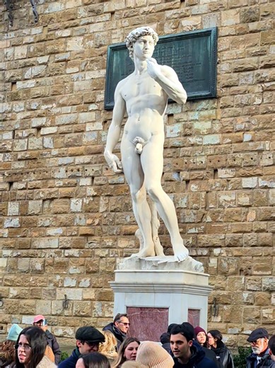 Exploring Florence: A Must-See Italy Travel Guide