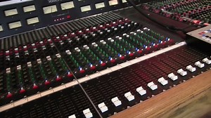 35K views · 286 reactions | How to Approach Panning [Video] Panning can be really simple, with the right knowledge. Nailing the panning scheme is the first step to a great mix. But first, be aware of a few critical "panning rules of thumb" . | AudioSkills.com | Facebook