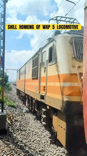 Shill Honking Of India's Fastest Locomotive 🔥 #railway #wap5 #shorts #viral #trending #video #wap7