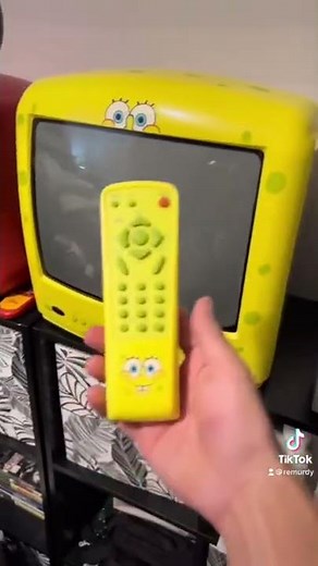 SpongeBob SquarePants TV?!! 🧽 #spongebob #retro #collection