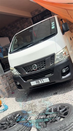 Custom calipers paint on a Nissan NV350 💎 Street look activated. No more basic brakes. 📲 58940848 📍 Union Park #zzdetailing #mauritius🇲🇺 #fyp #goviral #custom