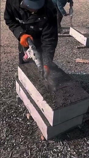 Chiseling step stone process - a good tool can improve the efficiency of doing things