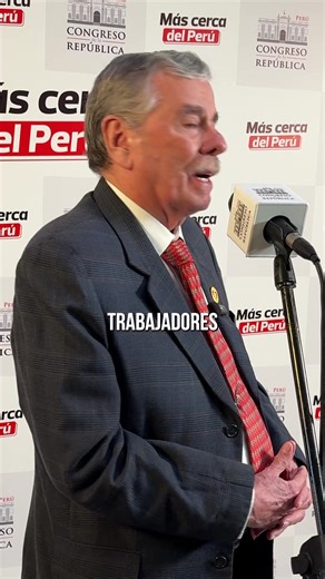"Es repudiable lo que ha ocurrido. Espero que la Comisión de Ética tome todas las medidas del caso", señaló el primer vicepresidente encargado de la presidencia del Congreso, Fernando Rospigliosi. | Congreso de la República del Perú
