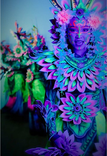 Who’s get on fire?! #dance #makeup #costume