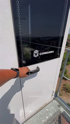 Comansa 12T tower crane — especificaciones y uso