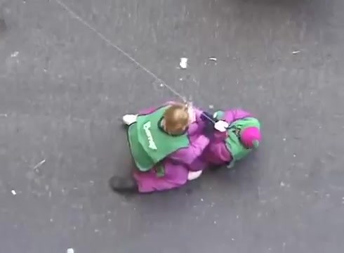 The Barney the Dinosaur balloon met its end at the 1997 Macy's Thanksgiving Day Parade, 28 years ago today | Dexerto