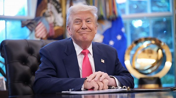 Trump says he's instructed US officials to reopen Venezuelan airspace