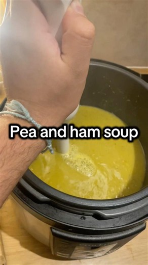 Pea and ham soup