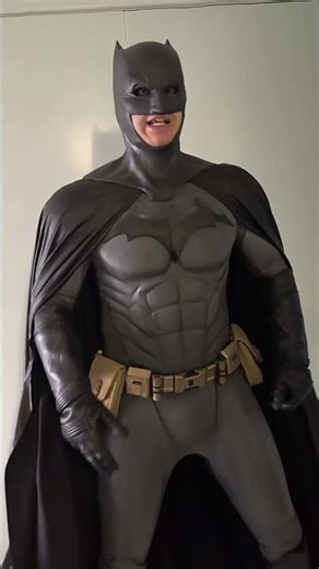 BAT RAPPIN’! 😎🦇 | #batmancosplay