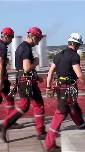 Entrainement intensif pour l'élite des pompiers français