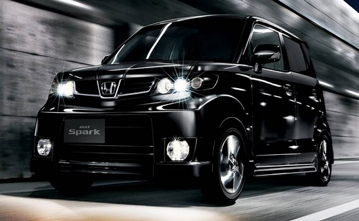 【ホンダゼストスパークは魂を熱くする車】カスタム例や内装から実燃費まで | MOBY [モビー]
