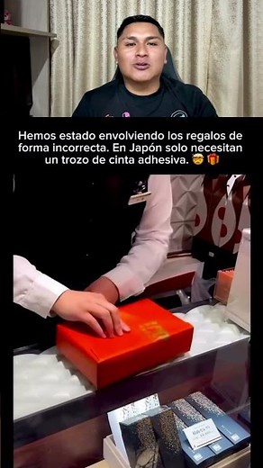 The Japanese teach you how to properly wrap a gift 🎁