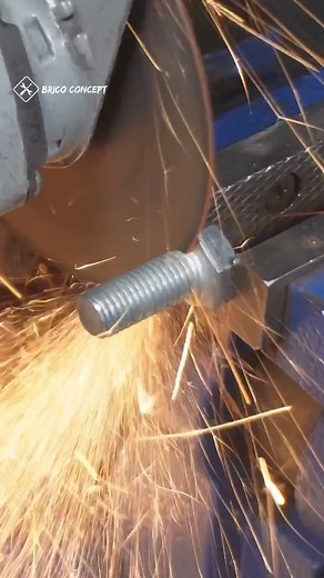 12K views · 117 reactions | #bricolage #tipsandtricks #homemadetools #DIYTips #diy | Brico Concept | Facebook