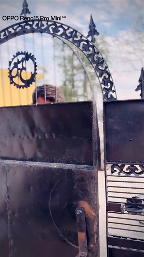 Ab blogging ka sapna hua poora with my OPPO Reno15 Pro Mini 🎥✨ Isme aise-aise features hain… ki agar caption padhte reh gaye, video miss ho jaayega 😎🔥 Toh scroll mat karo — dekho, feel karo, create karo! 🚀 Get to your nearest OPPO Store now 📍📱 #OPPOChandigarh #OPPOReno15Series #TravelWithReno #Jammu | DOGRI Dubbed - "J&K""