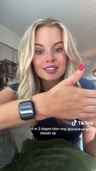 Max Factor Lipfinity: Perfect Lipstick Guide