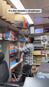 284K views · 4K reactions | Aadat se majboor  Location- @sanwariya.computers [Men, Ego, laptop, shop, dukaan, fight, bff, best friends, brother, relatable, friend, friends, friendship] #reels #thevaadirat #viral #reelsinstagram #comedy #funny #trending #viral #relatable #trend #friend #friendship #friends #relatable #bff #fight #men #ego #Laptop #dukaan #shop #chor | TheVaadirat | Facebook