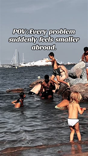 Catching a flight to a different country has a way of making your problems ‘disappear’ 🤭. #budgettravel #travel #foodtravel