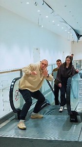 The Invisible Door Prank😂🔥 #kiryakolesnikov #prank #funny #comedy #escalatorprank #lol | Kirya Kolesnikov