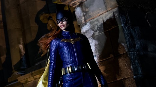 Batgirl: Leslie Grace Shares First Image of Her Suit From the Upcoming DC Film