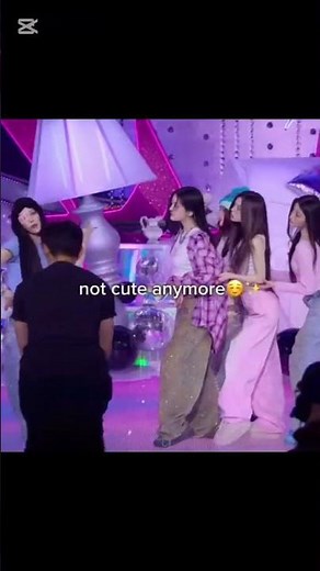 💀 #kpop #illit #lyrics #fyp #popular #trend #ımnotcuteanymore #hybelabels #viral #instrumental