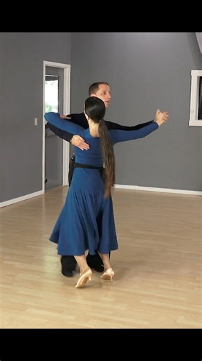 Learn this bronze level Quickstep routine. View the full lesson in our online membership. Get started with 5 Free Dance Lessons here: Passion4dancing.com/5videos #quickstep, #quickstepdance, #quickstepdancing, #Ballroomdancers, #Ballroomdancelesson #dancesportlife | Passion4Dancing.com
