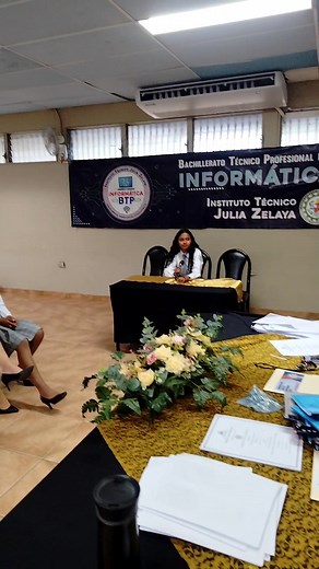 2.8K views · 44 reactions | Conversatorio Práctica Profesional 2025 #Informática #ITJZ | Instituto Técnico Julia Zelaya | Facebook