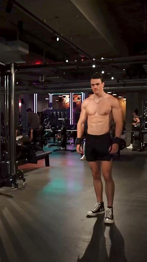 23 reactions | Front Lever BattleTesting out 1 Rep Max with these #FrontLever raises to see who’s the last man standing. What exercise should we try next #workoutbattle #workoutchallenge #fitness #calisthenic | Prove It | Facebook