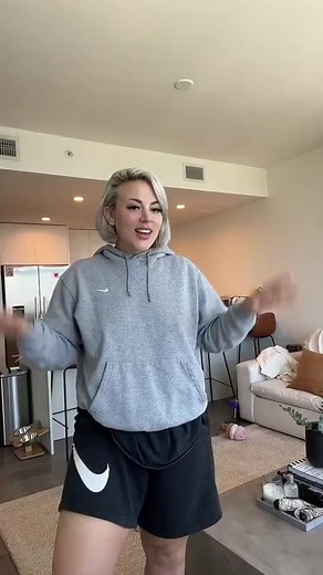 Get ready with me to go to the beach 🫶🏻💗 | Kathryn McCarty