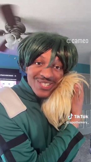 Bakudeku Congratulates Rowan on Testosterone Journey