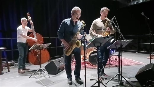 Ce soir au CEM dès 20h00! No Codes - Usual Suspect @ben_deschamps_sax | CEM