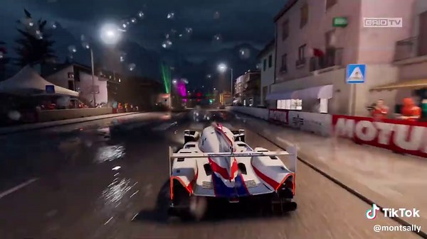 Exploring Grid Legends Gameplay