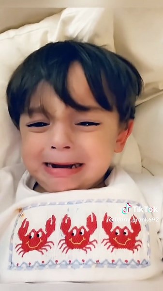 Spider Filter Prank: Hilarious Jumpscare Reactions