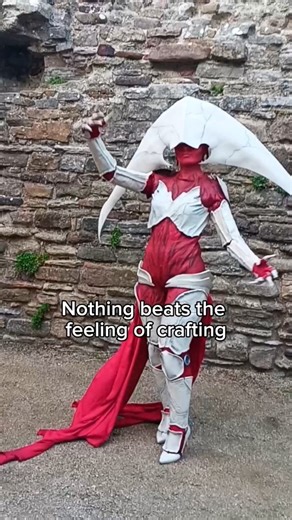 Niamh Brailsford on Instagram: "The process is my favourite part 🖤 Commissions are open! Link in bio to my application form ✨️ #cosplay #cosplayer #cosplayprogress #costumemaker #costumemaking"