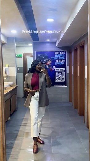 I started wearing ballet flats again and I’ve not looked back. #minimalistshoes #ootdguide