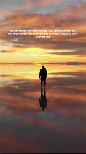 Galatians 5:22-23 As we grow in love for God, the Spirit naturally produces godly behavior. #Godisgood #jesuslovesyou #christiantok #bibleverse #fyp